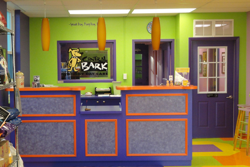 Central Bark Cashier Counter